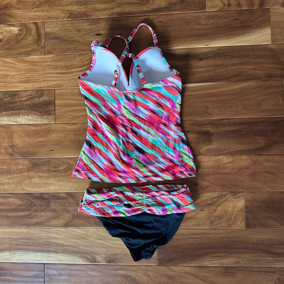 Cole of California Tankini and Bottom Swim Set size M/L - Picture 3 of 5